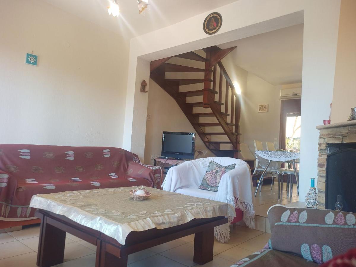 Apartamento Μεζονετα Nea Roda Exterior foto