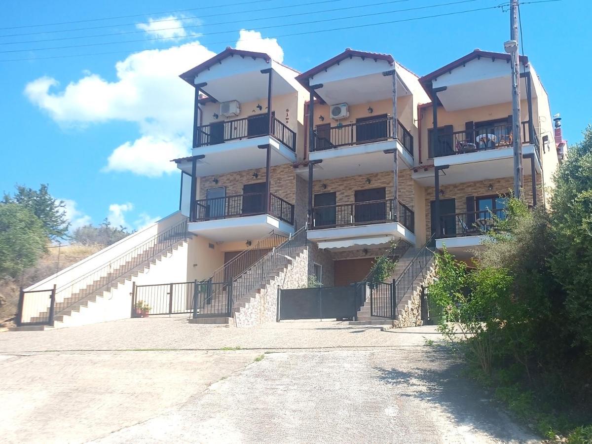 Apartamento Μεζονετα Nea Roda Exterior foto