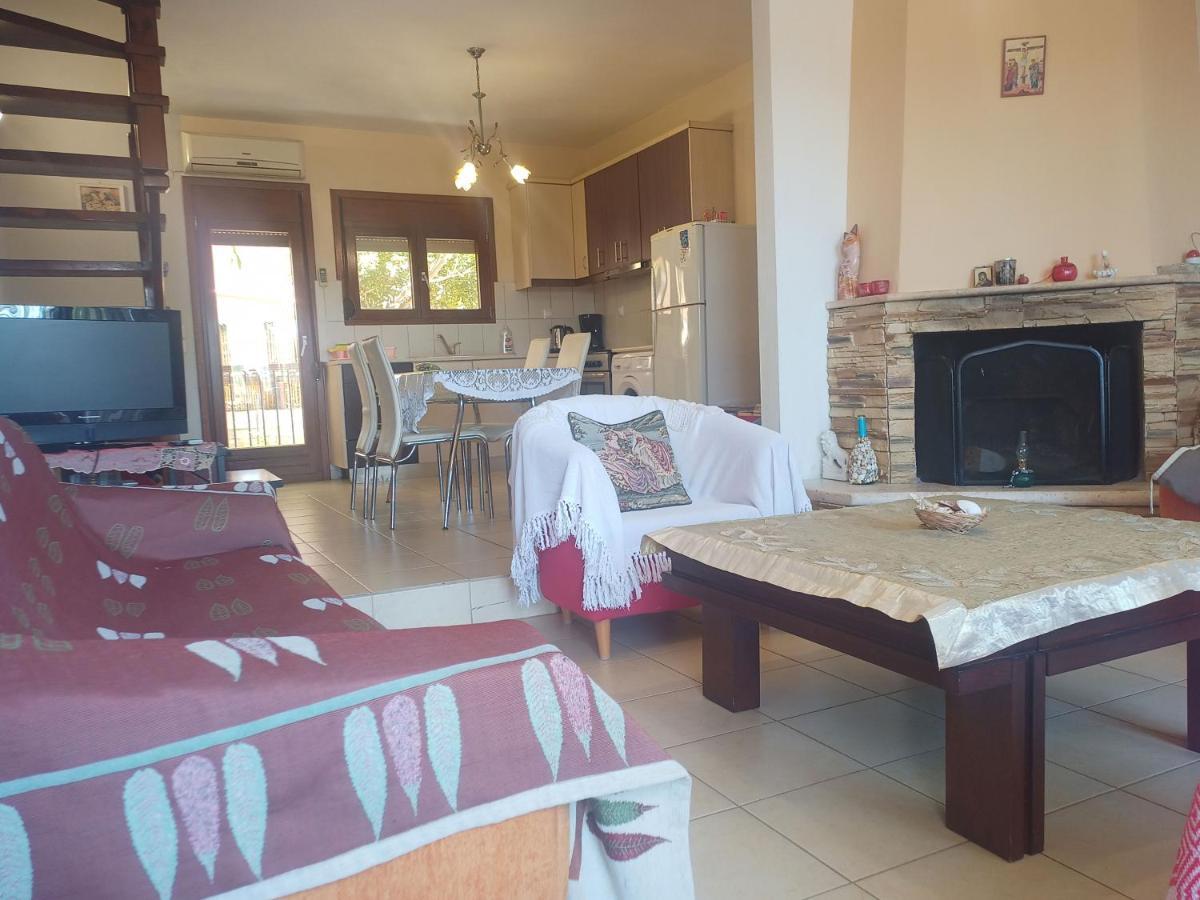 Apartamento Μεζονετα Nea Roda Exterior foto