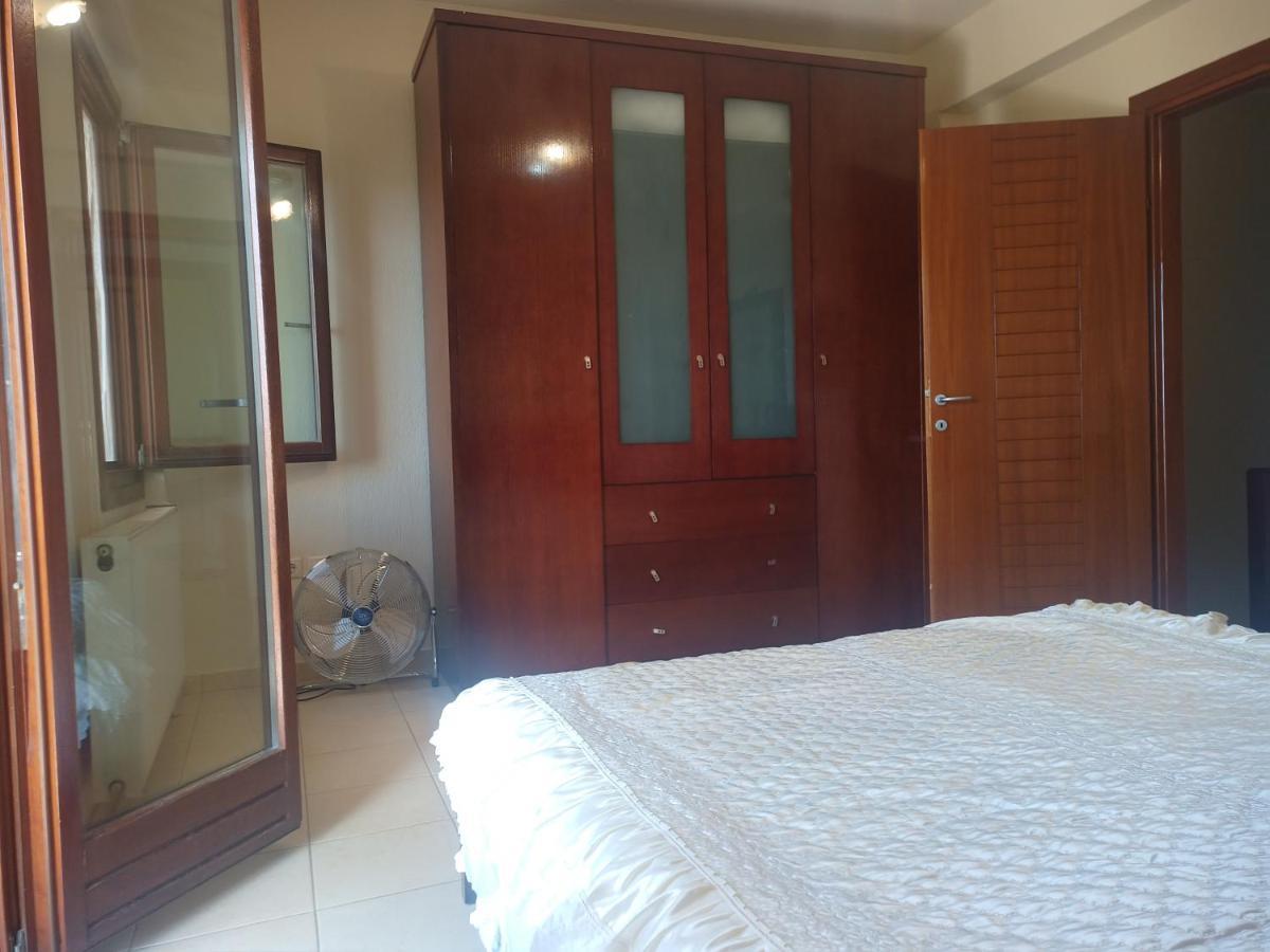 Apartamento Μεζονετα Nea Roda Exterior foto