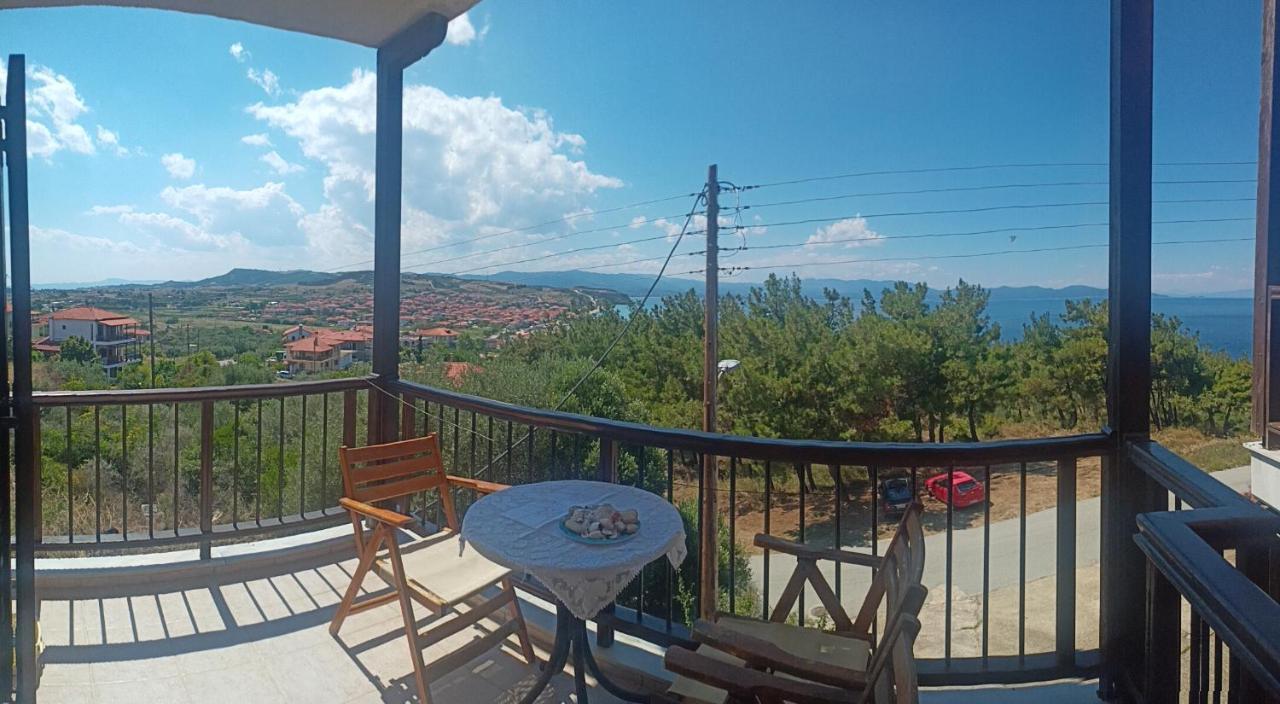 Apartamento Μεζονετα Nea Roda Exterior foto