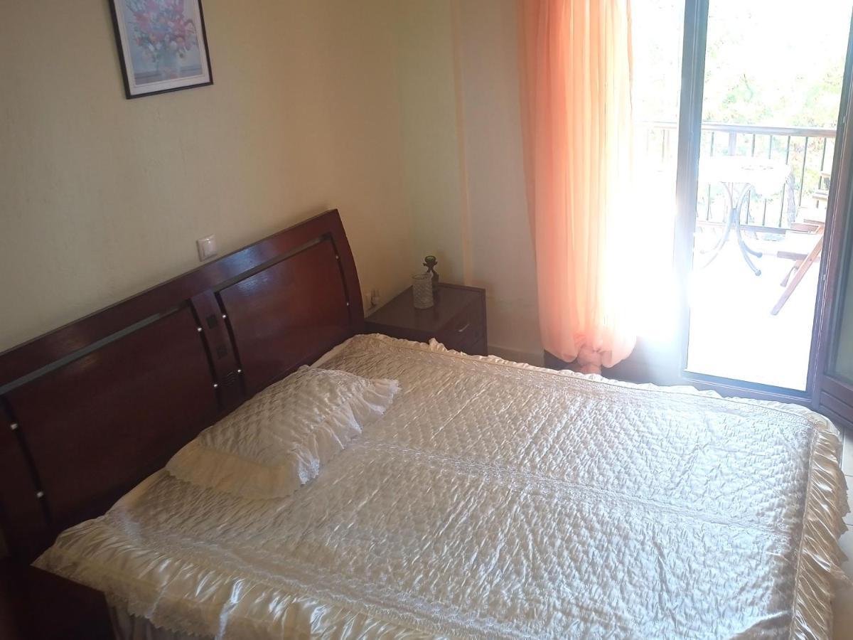 Apartamento Μεζονετα Nea Roda Exterior foto