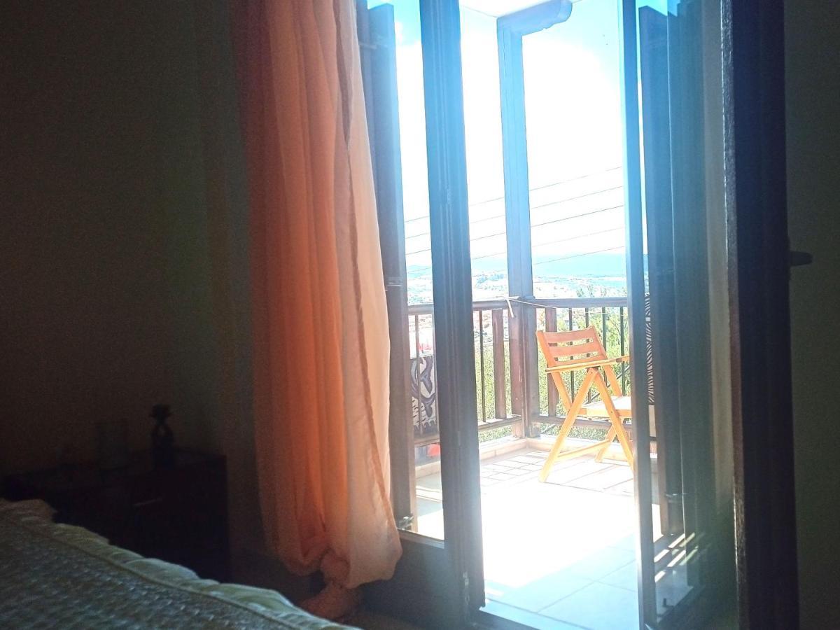 Apartamento Μεζονετα Nea Roda Exterior foto