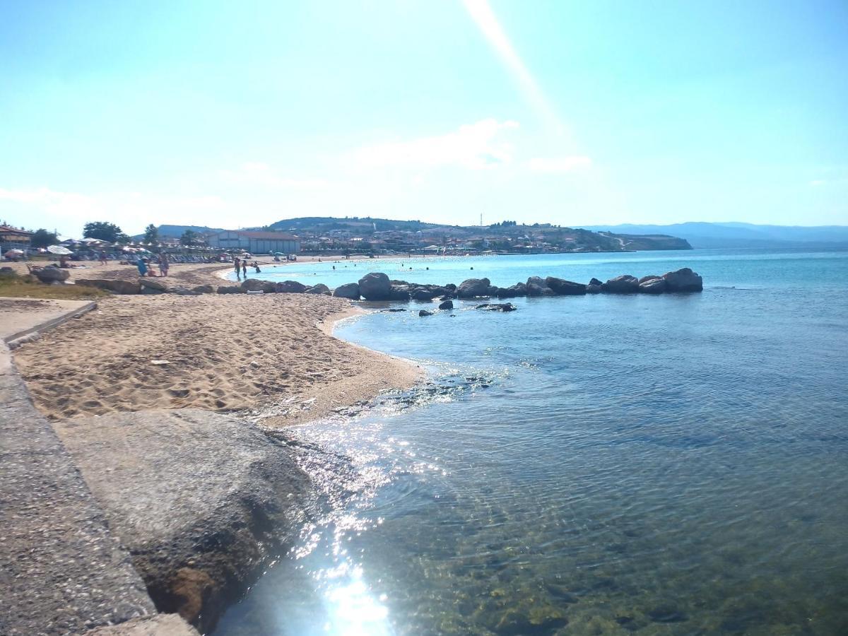 Apartamento Μεζονετα Nea Roda Exterior foto