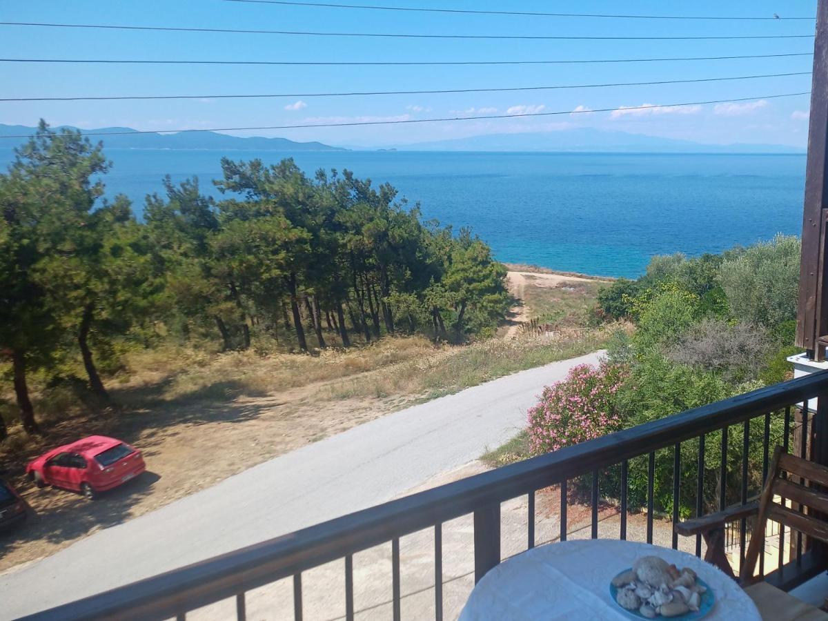 Apartamento Μεζονετα Nea Roda Exterior foto