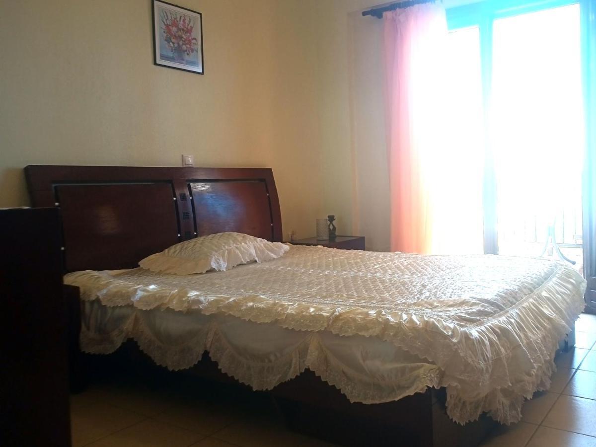 Apartamento Μεζονετα Nea Roda Exterior foto