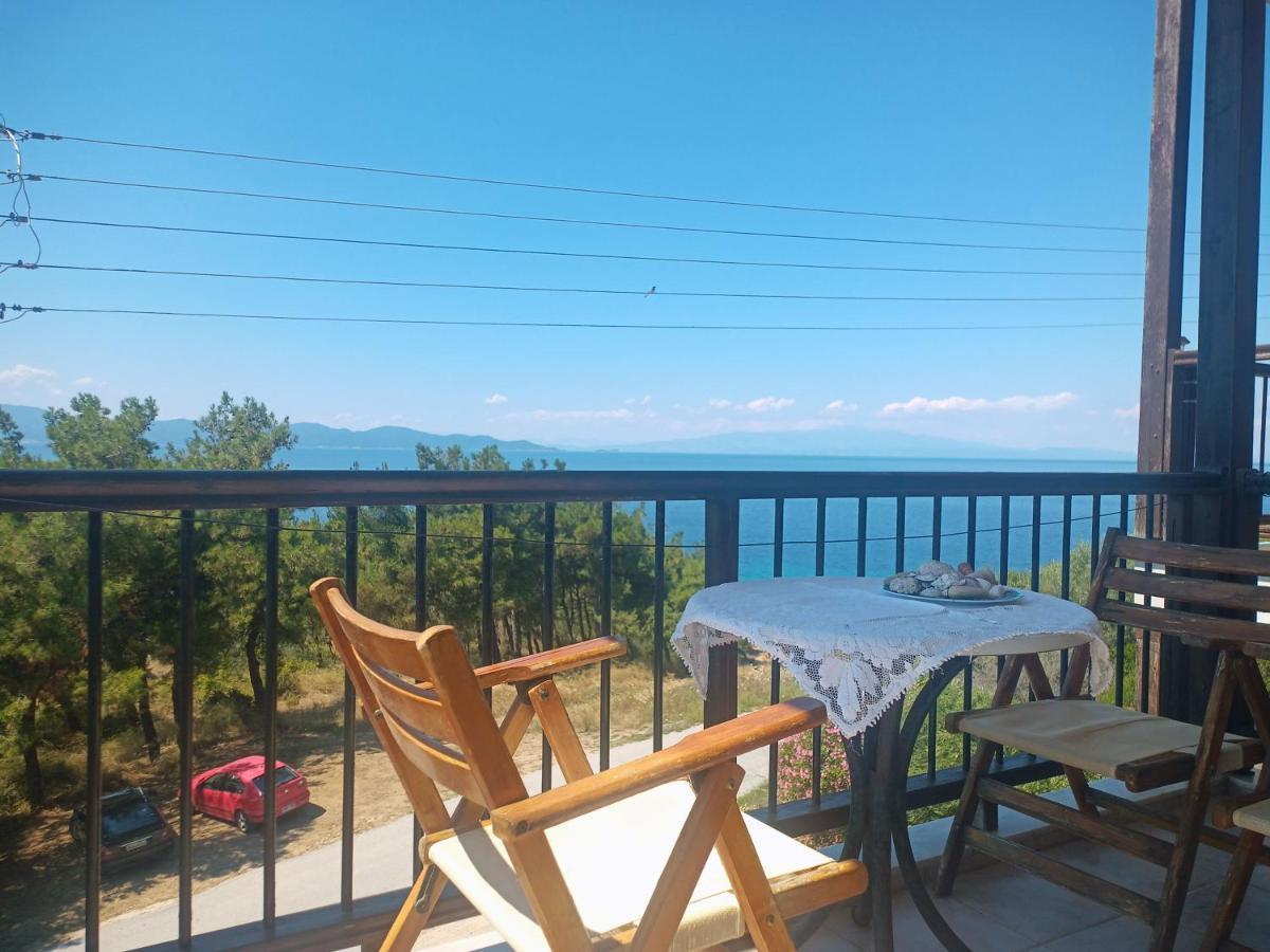 Apartamento Μεζονετα Nea Roda Exterior foto