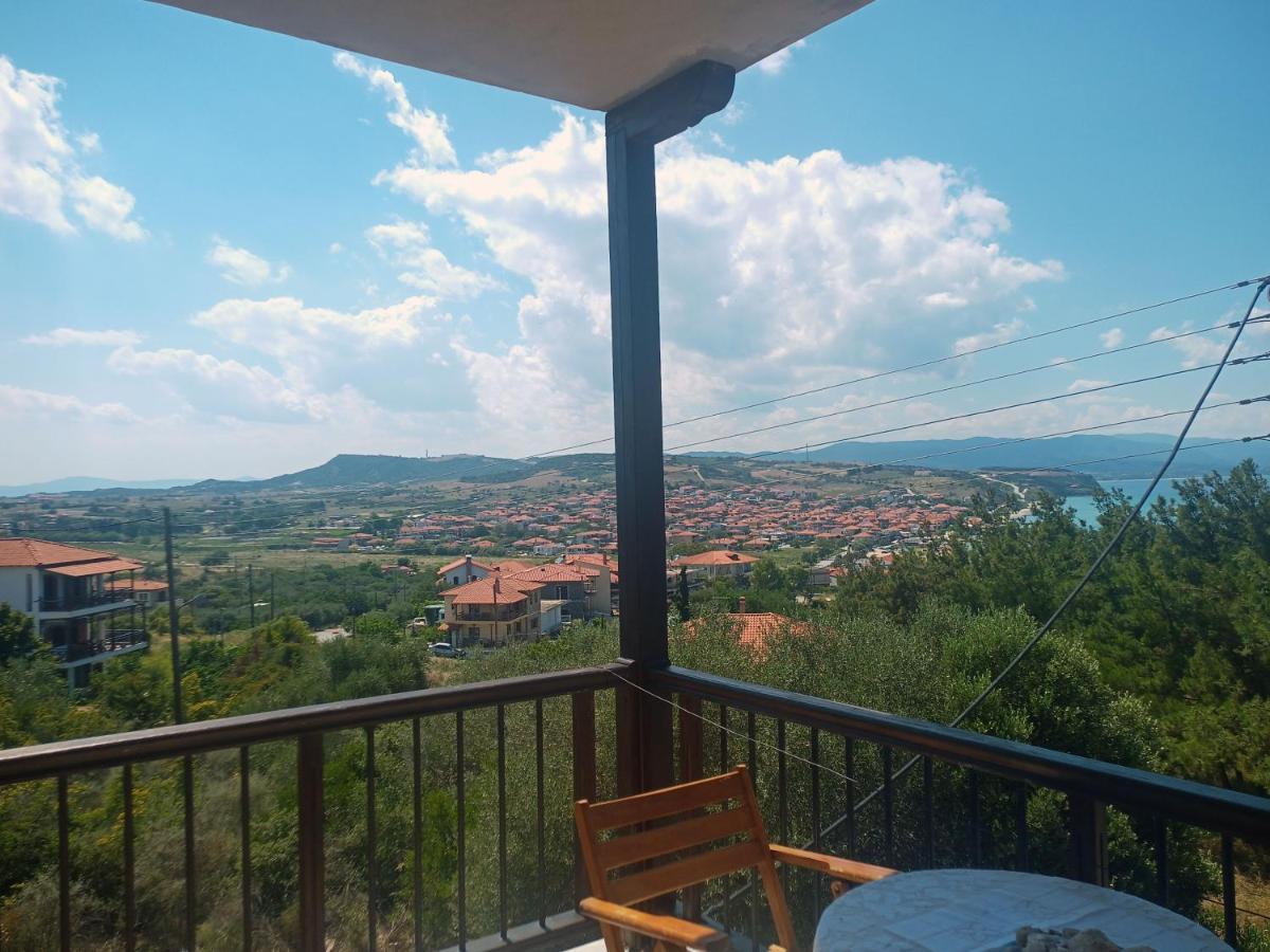 Apartamento Μεζονετα Nea Roda Exterior foto